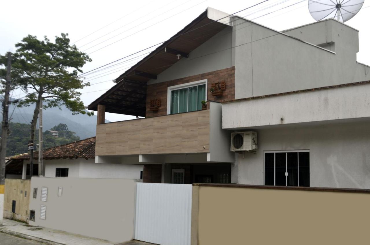 Sobrado Villa Итапема Екстериор снимка